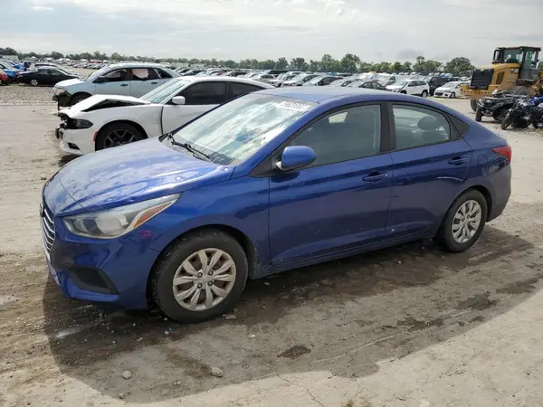 3KPC24A34JE025693 2018 HYUNDAI ACCENT - Image 1
