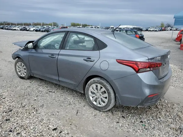 3KPC24A34JE029405 2018 HYUNDAI ACCENT - Image 2