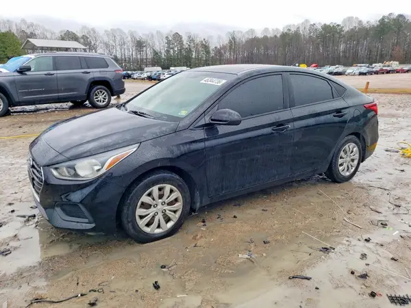 3KPC24A34JE029503 2018 HYUNDAI ACCENT - Image 1