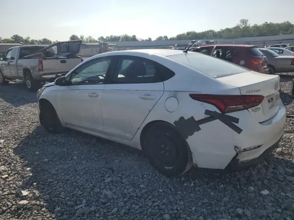 3KPC24A34JE029680 2018 HYUNDAI ACCENT - Image 2