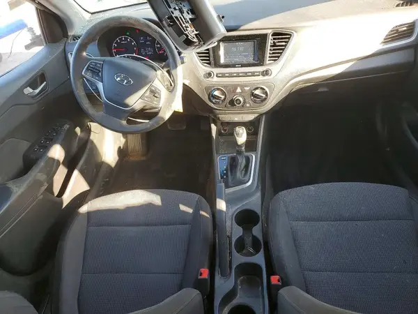 3KPC24A34JE033552 2018 HYUNDAI ACCENT - Image 8