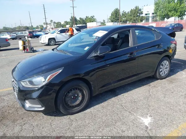 3KPC24A34KE042379 2019 HYUNDAI ACCENT - Image 2