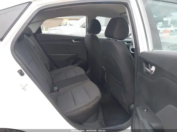 3KPC24A34KE045931 2019 HYUNDAI ACCENT - Image 8