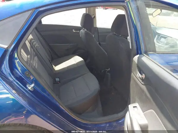 3KPC24A34KE046724 2019 HYUNDAI ACCENT - Image 8