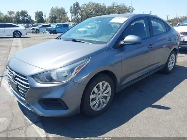3KPC24A34KE050482 2019 HYUNDAI ACCENT - Image 2