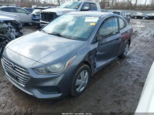 3KPC24A34KE050725 2019 HYUNDAI ACCENT - Image 2