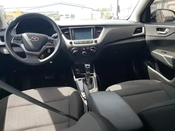 3KPC24A34KE051888 2019 HYUNDAI ACCENT - Image 8