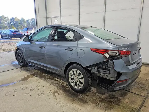 3KPC24A34KE058162 2019 HYUNDAI ACCENT - Image 2