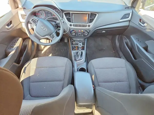 3KPC24A34KE060610 2019 HYUNDAI ACCENT - Image 8