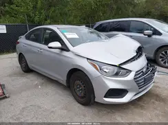 3KPC24A34KE061109 2019 HYUNDAI ACCENT