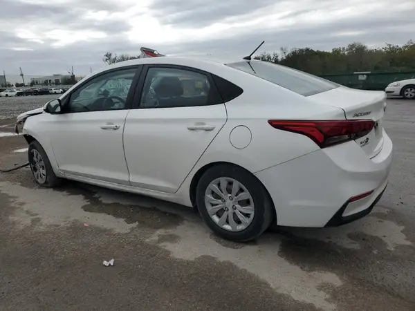 3KPC24A34KE066018 2019 HYUNDAI ACCENT - Image 2