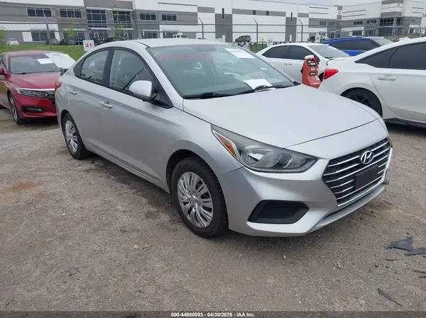3KPC24A34KE068075 2019 HYUNDAI ACCENT - Image 1