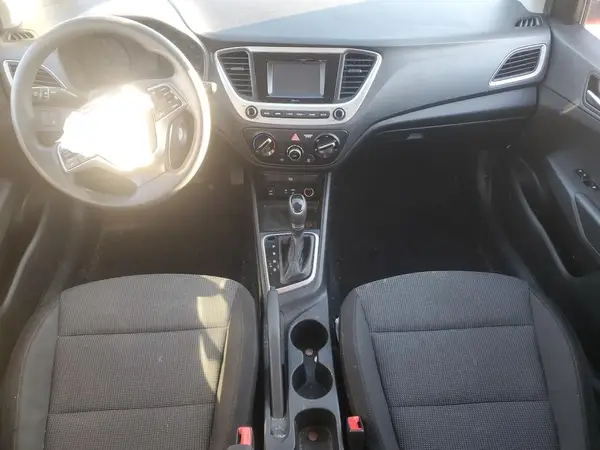 3KPC24A34KE069243 2019 HYUNDAI ACCENT - Image 8