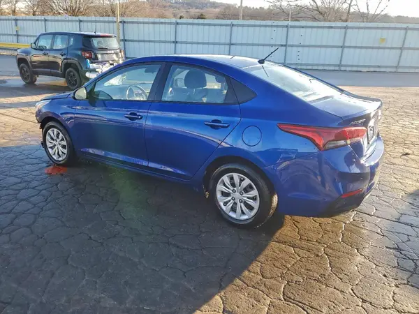 3KPC24A34KE072160 2019 HYUNDAI ACCENT - Image 2