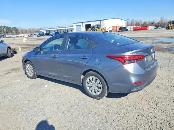 3KPC24A34KE072210 2019 HYUNDAI ACCENT - Image 2