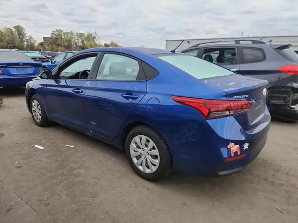 3KPC24A34KE077813 2019 HYUNDAI ACCENT - Image 2