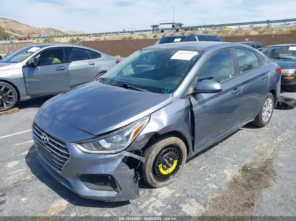 3KPC24A34KE079576 2019 HYUNDAI ACCENT - Image 2