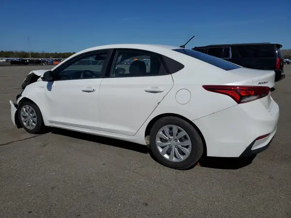3KPC24A34KE082994 2019 HYUNDAI ACCENT - Image 2