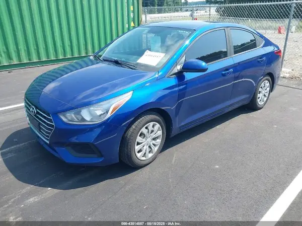 3KPC24A34KE085135 2019 HYUNDAI ACCENT - Image 2