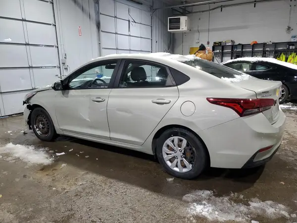 3KPC24A35JE011690 2018 HYUNDAI ACCENT - Image 2