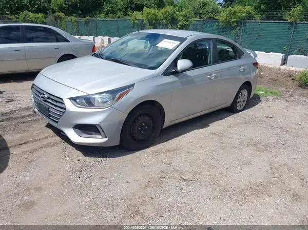 3KPC24A35JE012242 2018 HYUNDAI ACCENT - Image 2