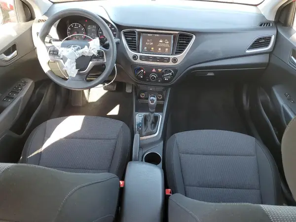 3KPC24A35JE012466 2018 HYUNDAI ACCENT - Image 8