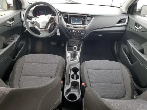 3KPC24A35JE017716 2018 HYUNDAI ACCENT - Image 8