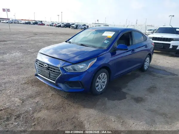 3KPC24A35JE018266 2018 HYUNDAI ACCENT - Image 2