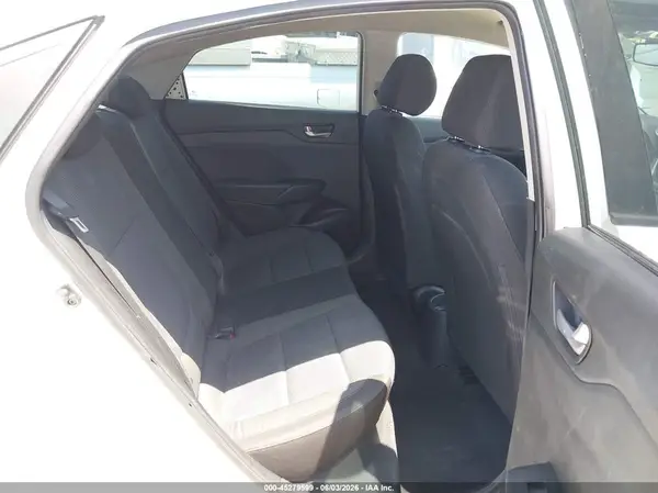 3KPC24A35JE018641 2018 HYUNDAI ACCENT - Image 8