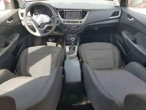 3KPC24A35JE020423 2018 HYUNDAI ACCENT - Image 8