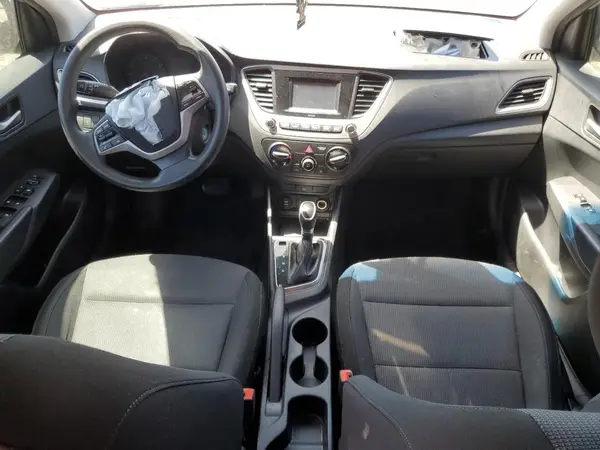 3KPC24A35JE021345 2018 HYUNDAI ACCENT - Image 8