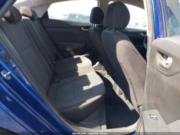 3KPC24A35JE022575 2018 HYUNDAI ACCENT - Image 8