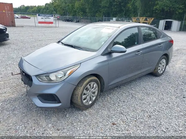 3KPC24A35JE022608 2018 HYUNDAI ACCENT - Image 2