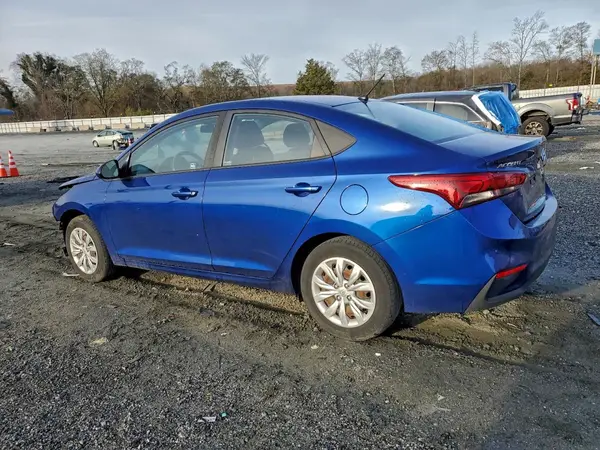 3KPC24A35JE027095 2018 HYUNDAI ACCENT - Image 2