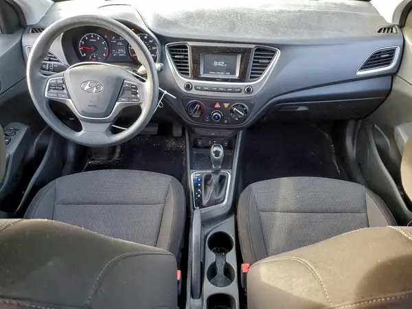 3KPC24A35JE027095 2018 HYUNDAI ACCENT - Image 8