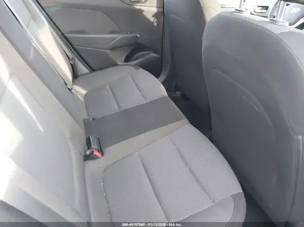 3KPC24A35JE028876 2018 HYUNDAI ACCENT - Image 8
