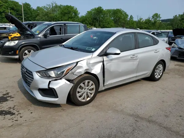 3KPC24A35JE033396 2018 HYUNDAI ACCENT - Image 1