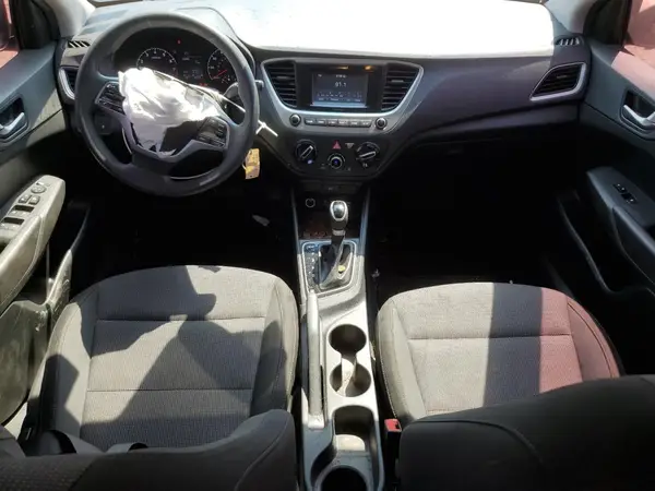 3KPC24A35KE040401 2019 HYUNDAI ACCENT - Image 8