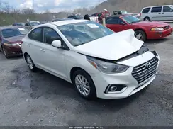 3KPC24A35KE040852 2019 HYUNDAI ACCENT