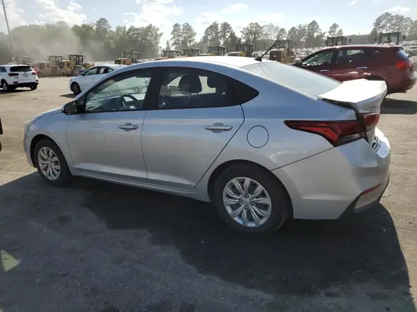 3KPC24A35KE050846 2019 HYUNDAI ACCENT - Image 2