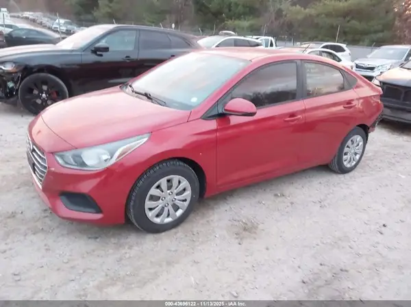3KPC24A35KE051043 2019 HYUNDAI ACCENT - Image 2