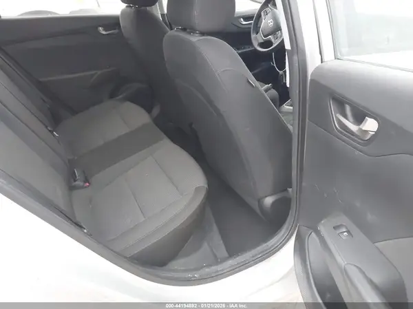 3KPC24A35KE052158 2019 HYUNDAI ACCENT - Image 8