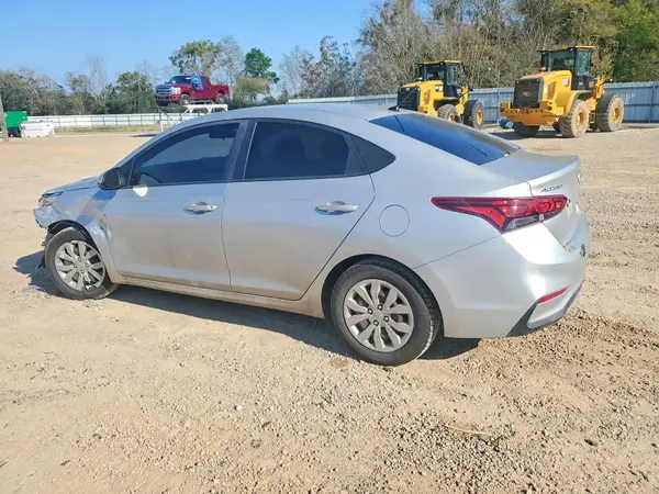 3KPC24A35KE058963 2019 HYUNDAI ACCENT - Image 2