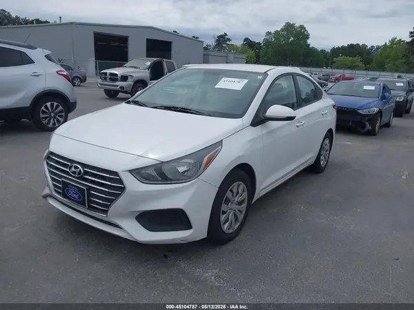 3KPC24A35KE062611 2019 HYUNDAI ACCENT - Image 2