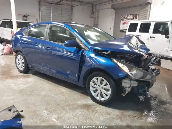 3KPC24A35KE063483 2019 HYUNDAI ACCENT - Image 1