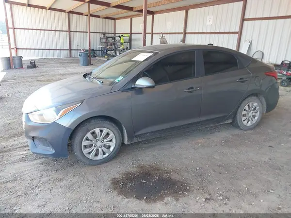 3KPC24A35KE064472 2019 HYUNDAI ACCENT - Image 2
