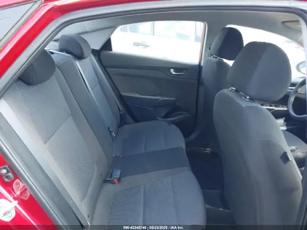 3KPC24A35KE064617 2019 HYUNDAI ACCENT - Image 8