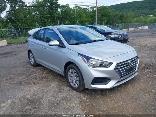 3KPC24A35KE064875 2019 HYUNDAI ACCENT - Image 1