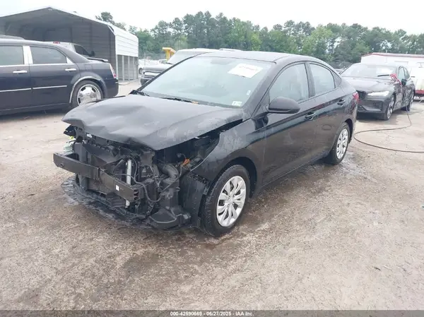 3KPC24A35KE065315 2019 HYUNDAI ACCENT - Image 2