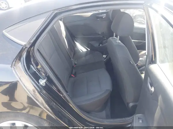 3KPC24A35KE067727 2019 HYUNDAI ACCENT - Image 8